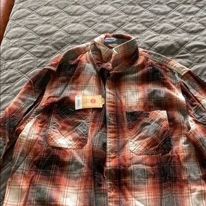 Men’s flannel shirt